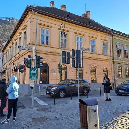 Sofia'S Home Comfy Studio In The Old Town Brașov Exterior foto