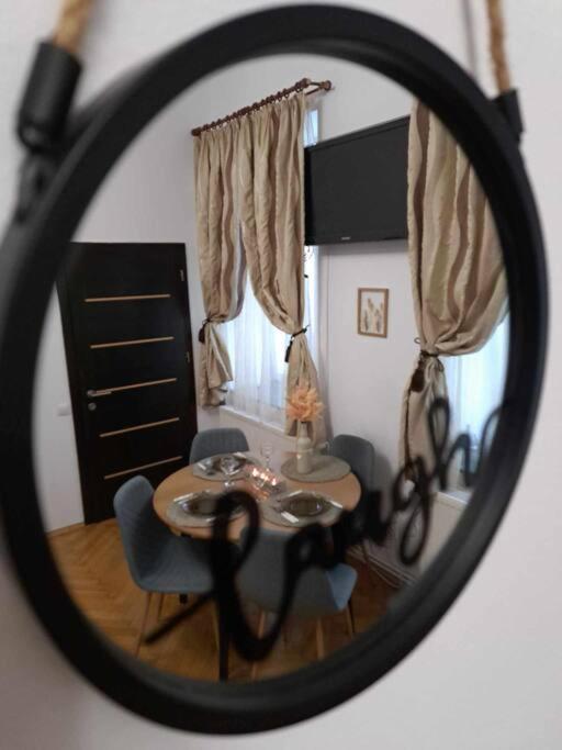 Sofia'S Home Comfy Studio In The Old Town Brașov Exterior foto